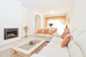 4 Einrichtungsideen für ein gemütlicheres Wohnzimmer