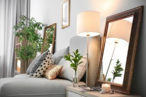 7 Tricks, um unser Wohnzimmer optisch größer wirken zu lassen