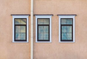 Alternativen zu traditionellen Fallrohren, um dein Zuhause zu schmücken