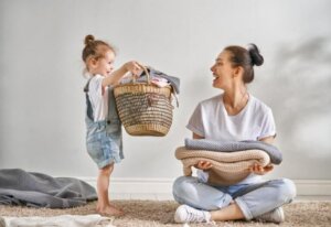 Kinder und Hausarbeit - Wie du sie dazu bringst, zu Hause zu helfen