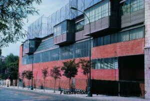 Ikonische Architektur - Die Turnhalle des Colegio Maravillas