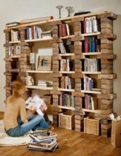 Bibliothek aus Ziegelsteinen