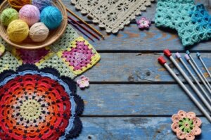 Häkeln: 5 tolle Deko-Ideen mit selbstgemachten Kunstwerken!