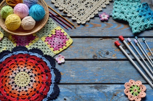 Häkeln: 5 tolle Deko-Ideen mit selbstgemachten Kunstwerken!