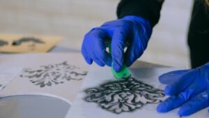 Schablonen - Farbe tupfen